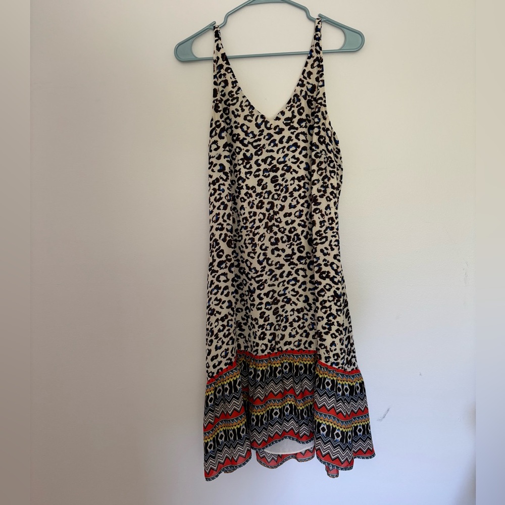CAbi Safari Leopard Print Ruffle Hem V-Neck Sleevless Dress #5115 Size Medium